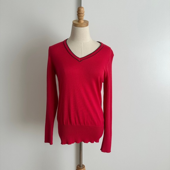Nike Golf Women's V-Neck Sweater Red Long Sleeve Athletic Top Large - Picture 1 of 5